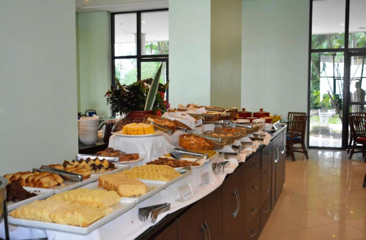 Flat No Tropical Executive Hotel Манаус Екстериор снимка